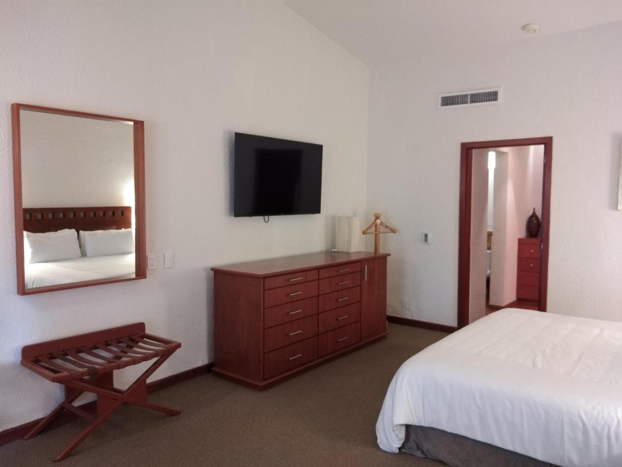 Camino Real Guadalajara Hotel
